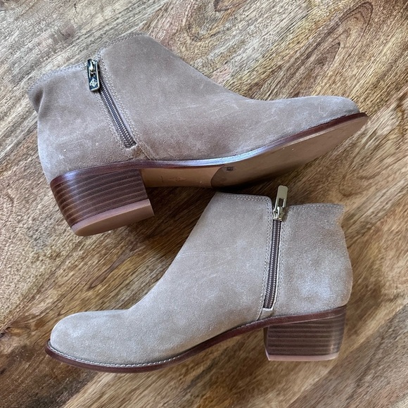 Antonio Melani Women’s Suede Leather Ankle Boots - New - Picture 1 of 9